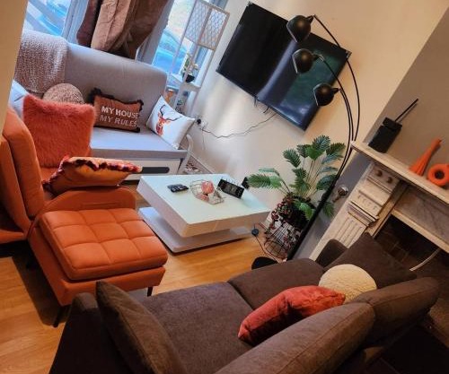 Charming Victorian Apartment in Central Wolverhampton