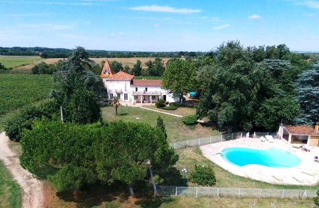 Chateau la Loge