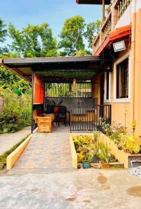 Chateau La Princesa Family Room with kitchen & cozy terrace
