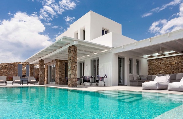 Chef included by Fantasia Villas: Cleopatra Villa