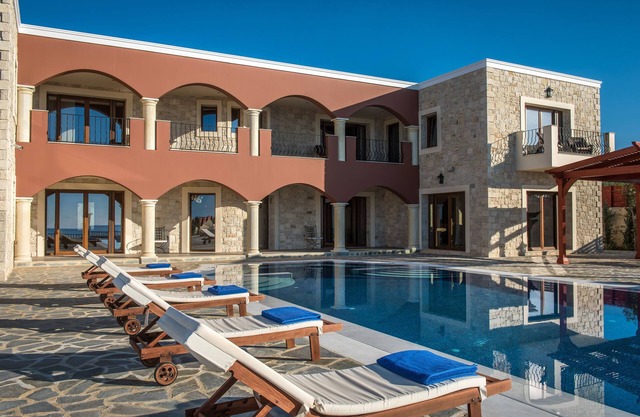 Chef included by Fantasia Villas: Villa Kastello Kalliste