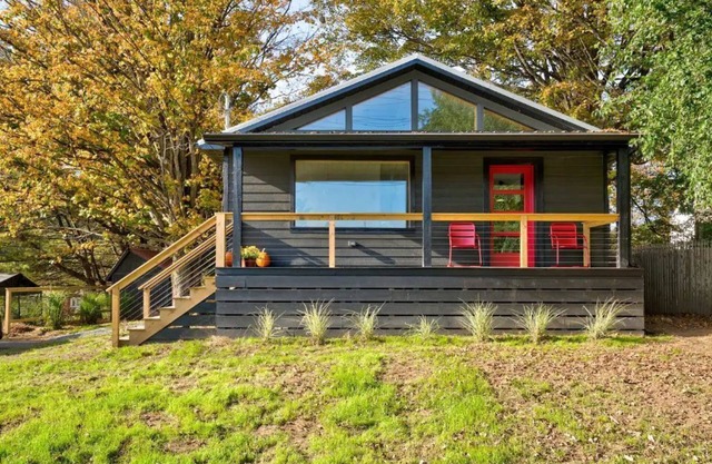 Chez Cochecton - modern cabin in the Catskills