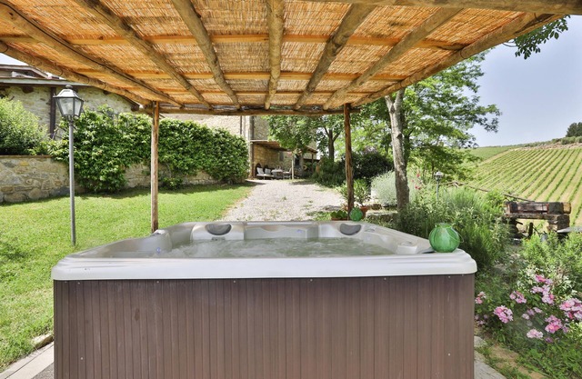 Chianti Villa: Jacuzzi & Wheelchair Accessible
