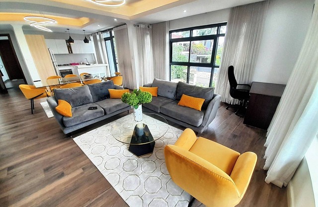 Chic 2-bedroom apartment in superb Kigali with WiFi, AC, fitness room