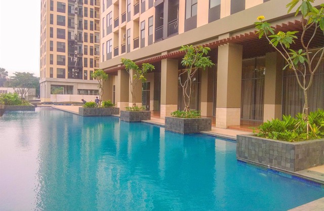Chic And Cozy Studio At Apartment Transpark Cibubur
