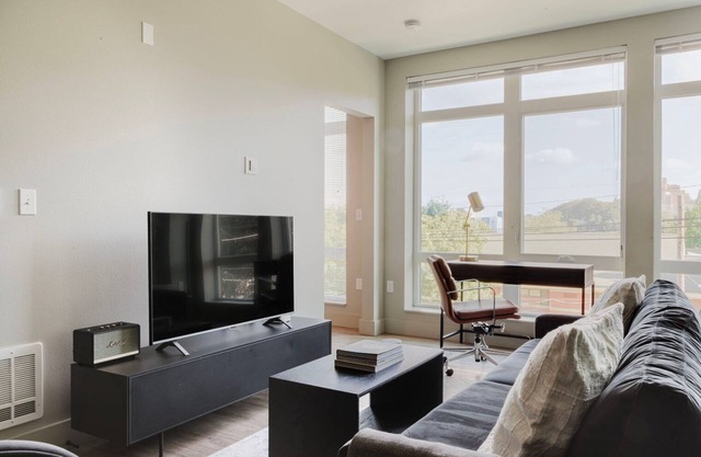 Chic First Hill 1BR w/Roof Lounge & Bike Storage, by Blueground