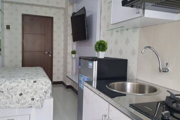 Chic Studio Bekasi Town Square