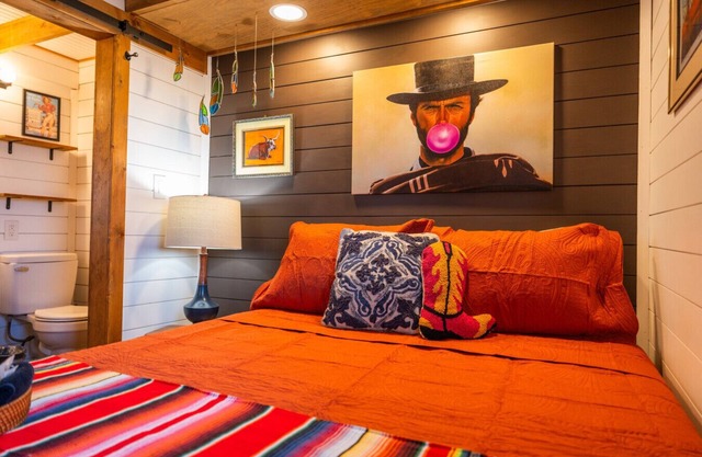 Chic Tiny Home Close to Everything @ Casa Paloma