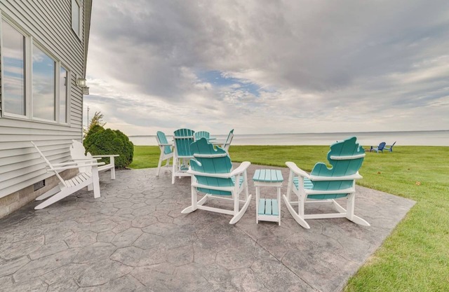 Chillwater Lakehouse at Houghton Lake