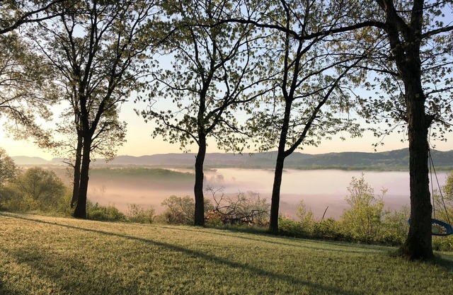 Chippewa View Heights ~ breathtaking views and a peaceful getaway!