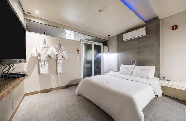 Chungju The Inners Hotel