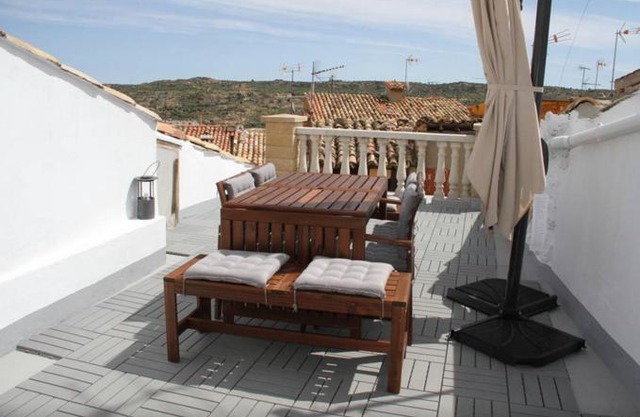 Circuito de Aragon. House up to 16 pax