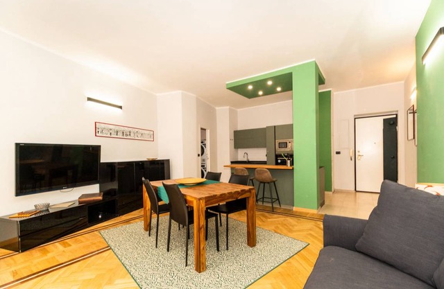 CIT TURIN Elegant Apt with panoramic balcony! x4