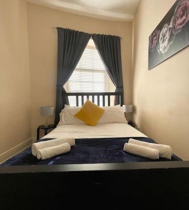 City Gem - Central & Stylish 1 Bed Apartment
