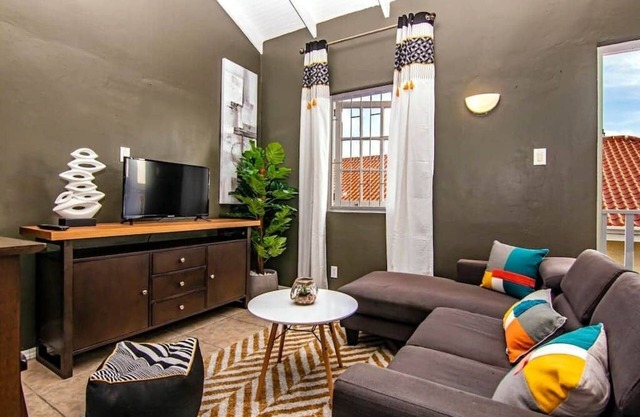 Citylife Apartments - Pool/Free Parking/in Willemstad. Apartment O