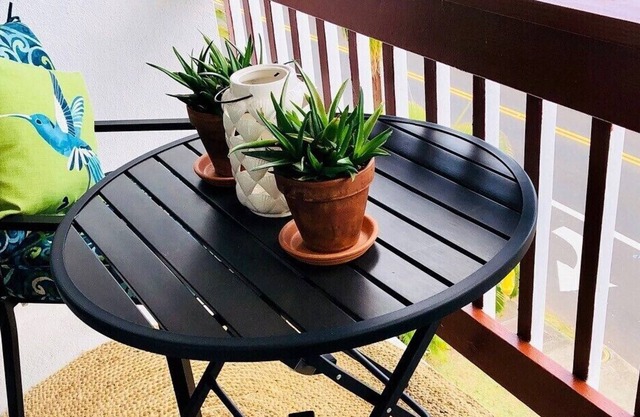CLA - 2 Bed/and Private Bath w/Kitchenette in Kakaako Area w/Lanai