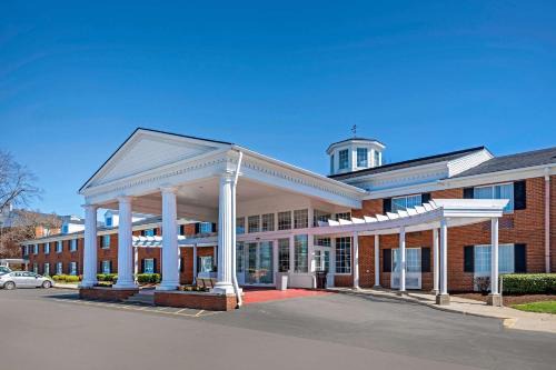 Clarion Hotel Conference Center Lexington North
