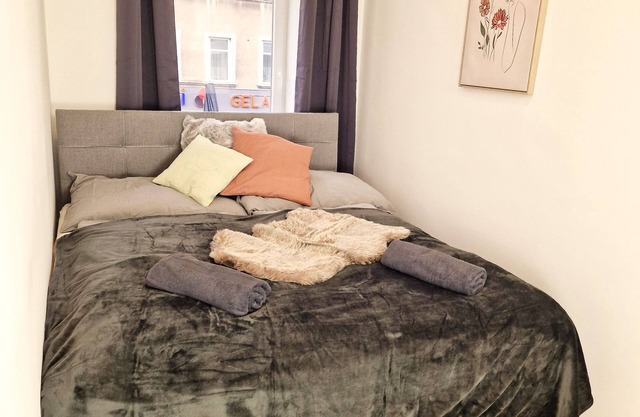 Classic apartment 5 minutes from the main train station