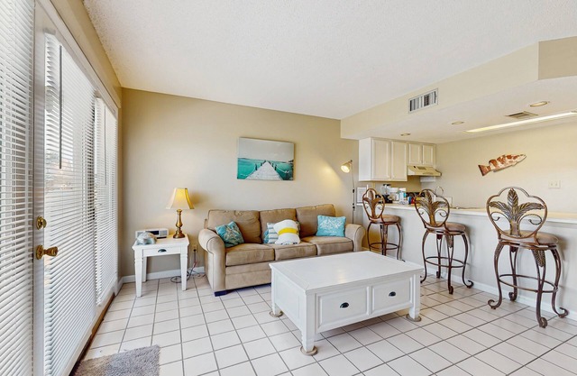 Classic, ground-floor getaway w/a shared pool, free WiFi, & central A/C