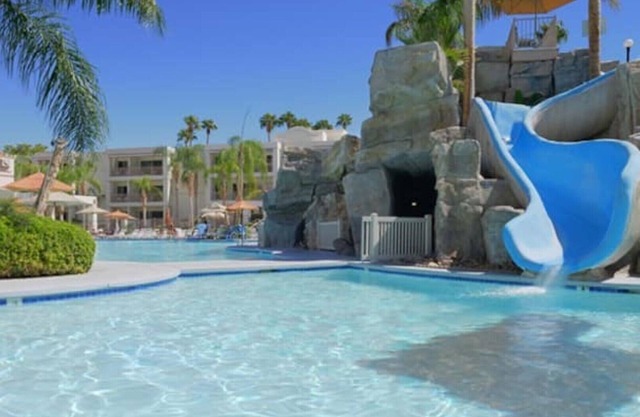 #CLASSIC PALM SPRINGS! Jr Villa for 4! MEGA POOL