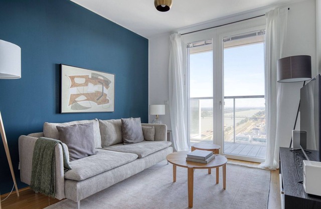 Clean Leopoldstadt 1BR w/Balcony, nr Bus & Groceries, by Blueground