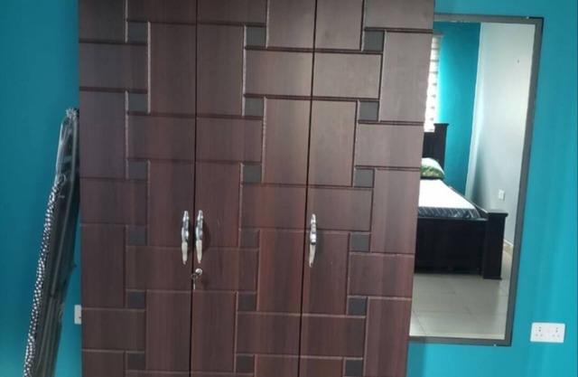 Clean spacious furnished apt, great neighborhood with everything you need nearby