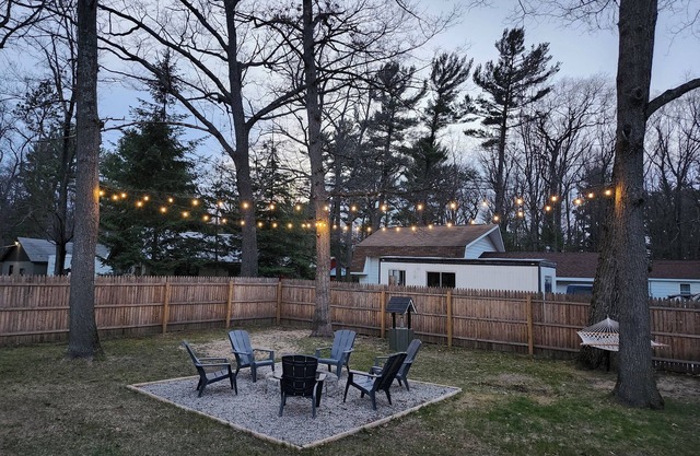 Clear Lake Getaways - ORV Friendly with Garage