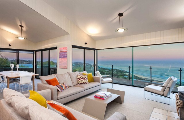 Cliff Edge Luxury I An Oceanview Escape Above Fairhaven