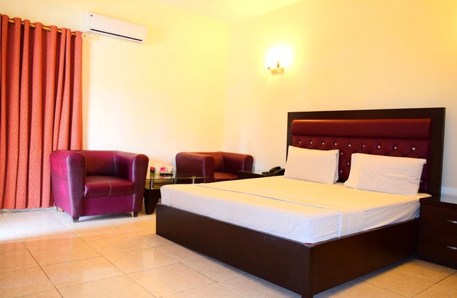 Clifton Guest Houses