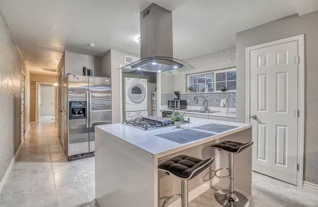 Close to All, Duplex B, Downtown, Comfortable,Safe