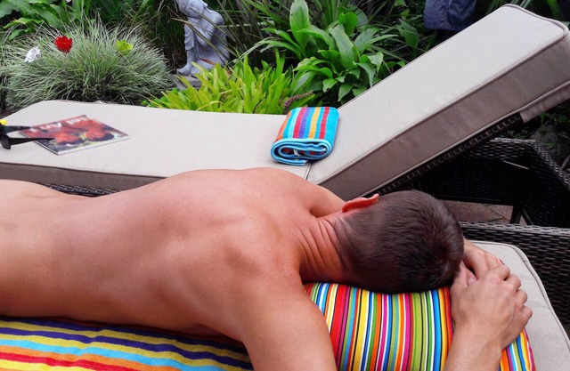 Clothing optional B&B for MEN, Rotorua