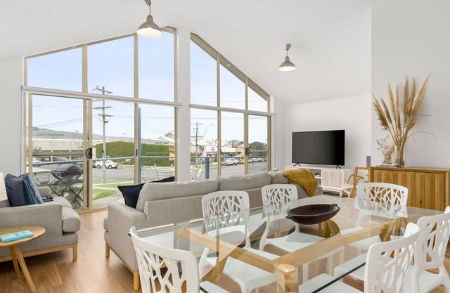 Cloud Nine - Central Apollo Bay location, walk everywhere