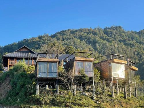 Cloud Valley Háng Đồng