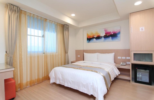 Clownfish Resort