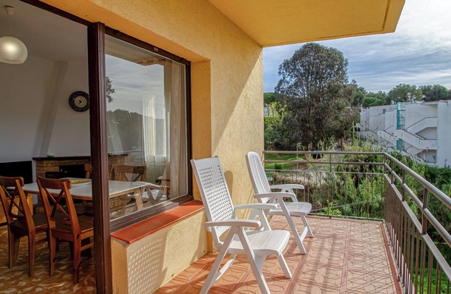 Club Villamar - Enjoy a cozy 55m² apartment ideal for families, with a capacity for 6 people, nea.