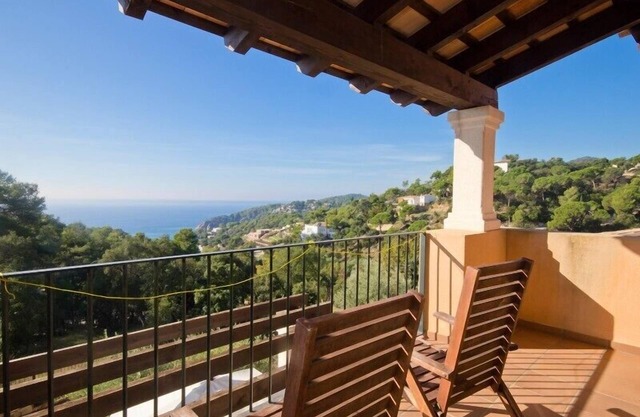 Club Villamar - New holiday villa in Tossa de Mar with swimming pool with pasture and magnificent.