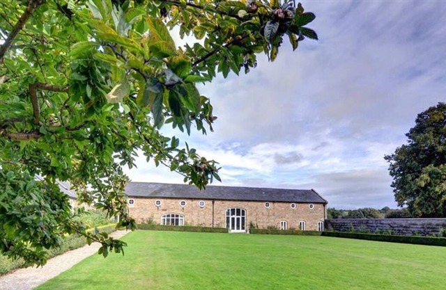 Coach House in the beautiful Mold