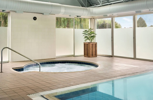 Coast Chilliwack Hotel by APA