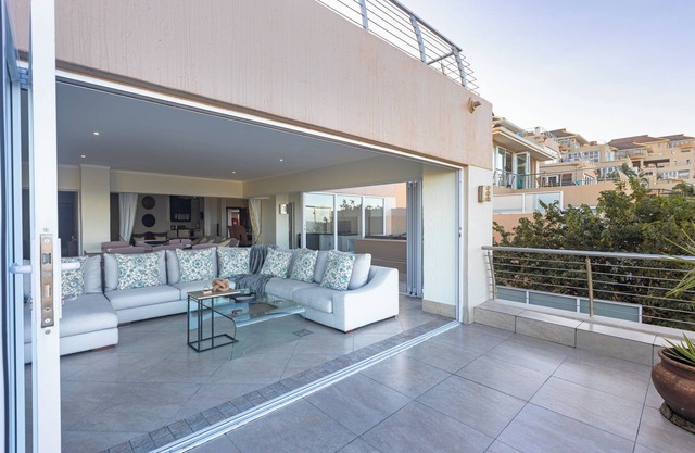 Coastal 4-Bed, Eco Estate, 180º Sea Views