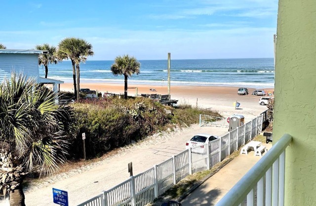 Coastal Cozy - Ocean View at Symphony Beach Club