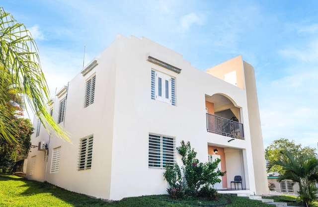 "Coastal Vacations at Colinas del Atlantico: Your Perfect Retreat!"
