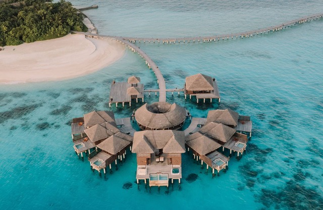 Coco Bodu Hithi – 50% discount on Roundtrip Speedboat transfer for stays from 1 Sep to 23 Dec 2025