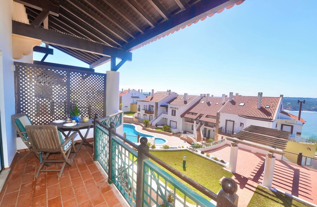 Collasão - Stunning Duplex with Pool & Sea Views