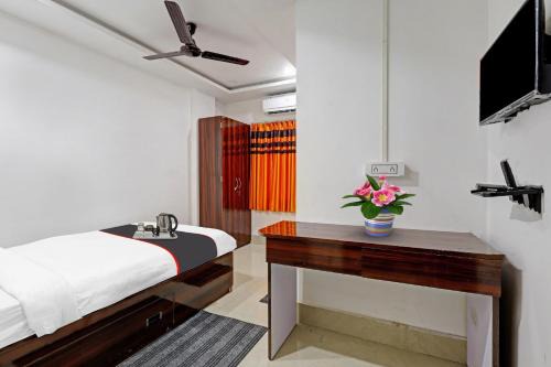 Collection O Rani Gate Guwahati Formerly Lakhi Guest House
