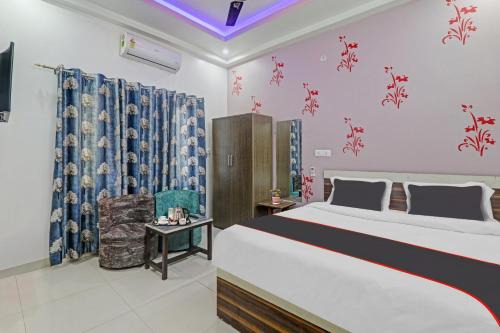 Collection O Shivashakti Grand Near Chaudhary Charan Singh International Airport