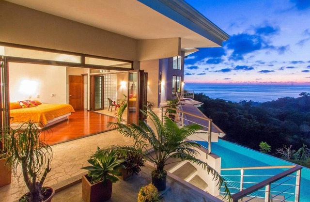 Colores del Viento Villa Breathtaking Ocean Views