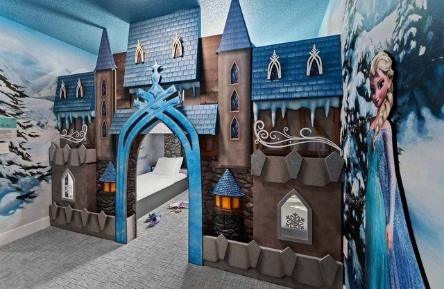Colossal Court | Huge mansion w space and castle BRs, pool, arcade, near airport