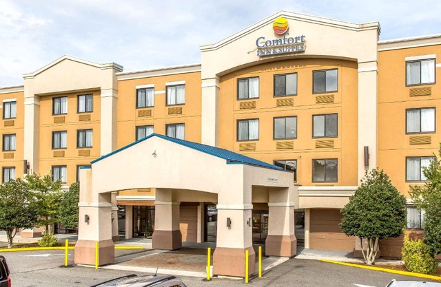 Comfort Inn & Suites Meriden East