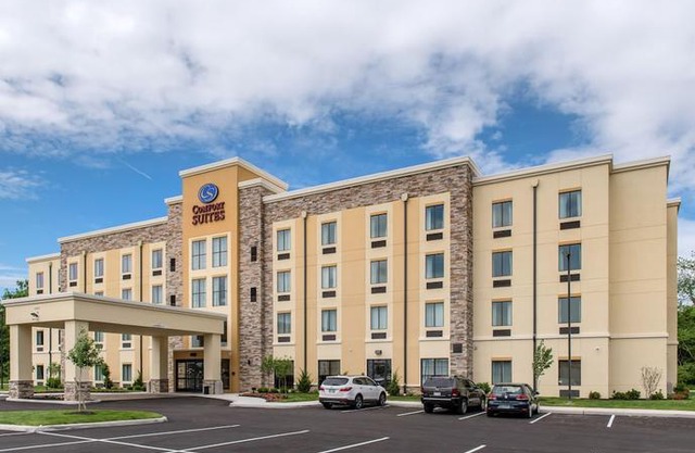 Comfort Suites Columbus Airport