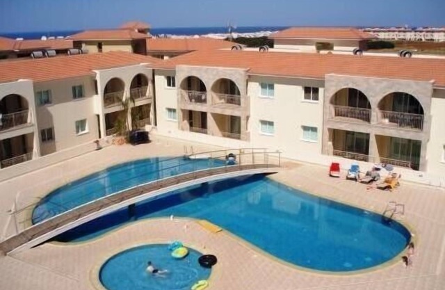 Comfortable Apartment In Well Maintained 5* Complex